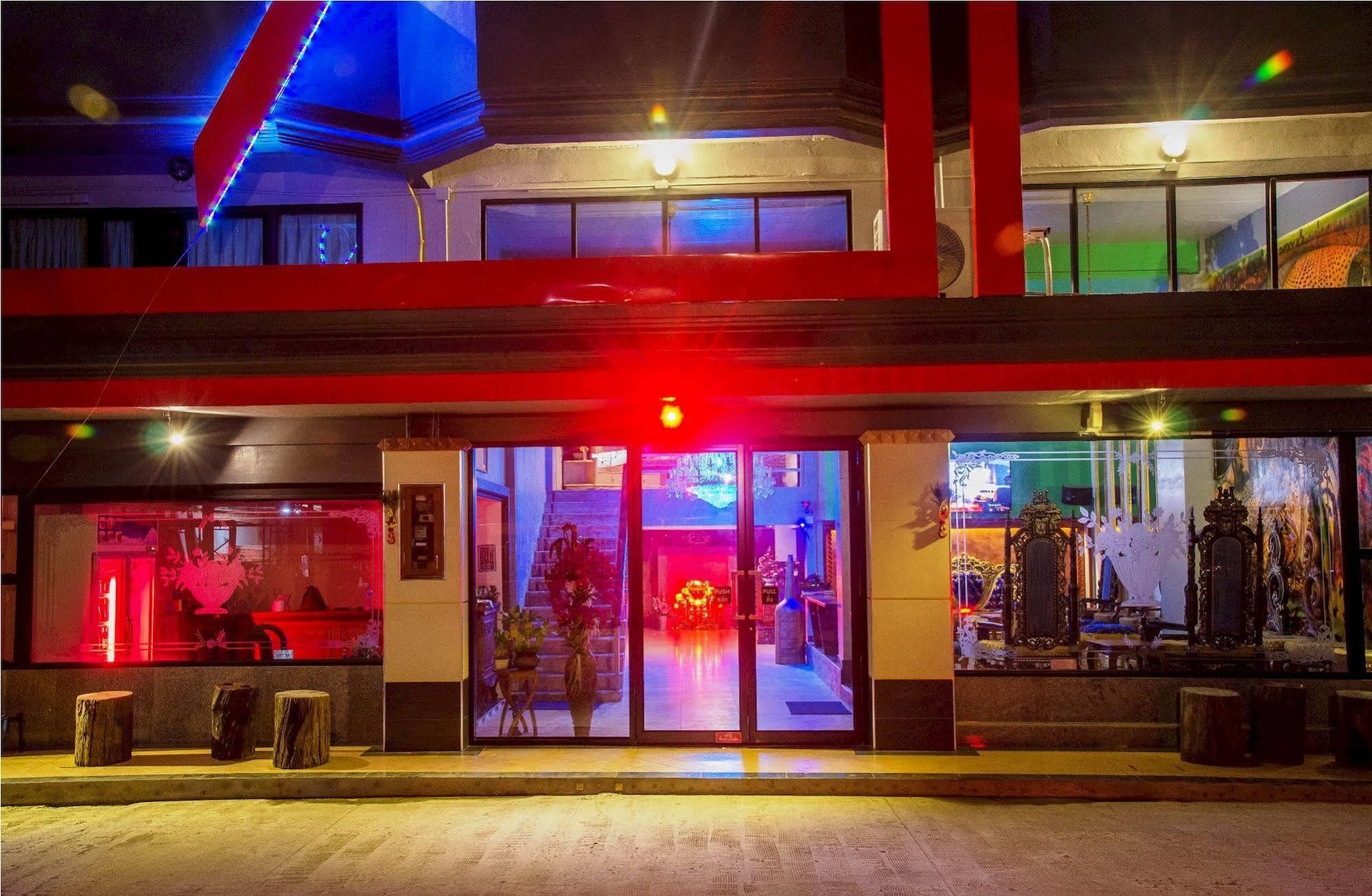 פאטאיה Khunsri Resort Art Boutique Hotel מראה חיצוני תמונה