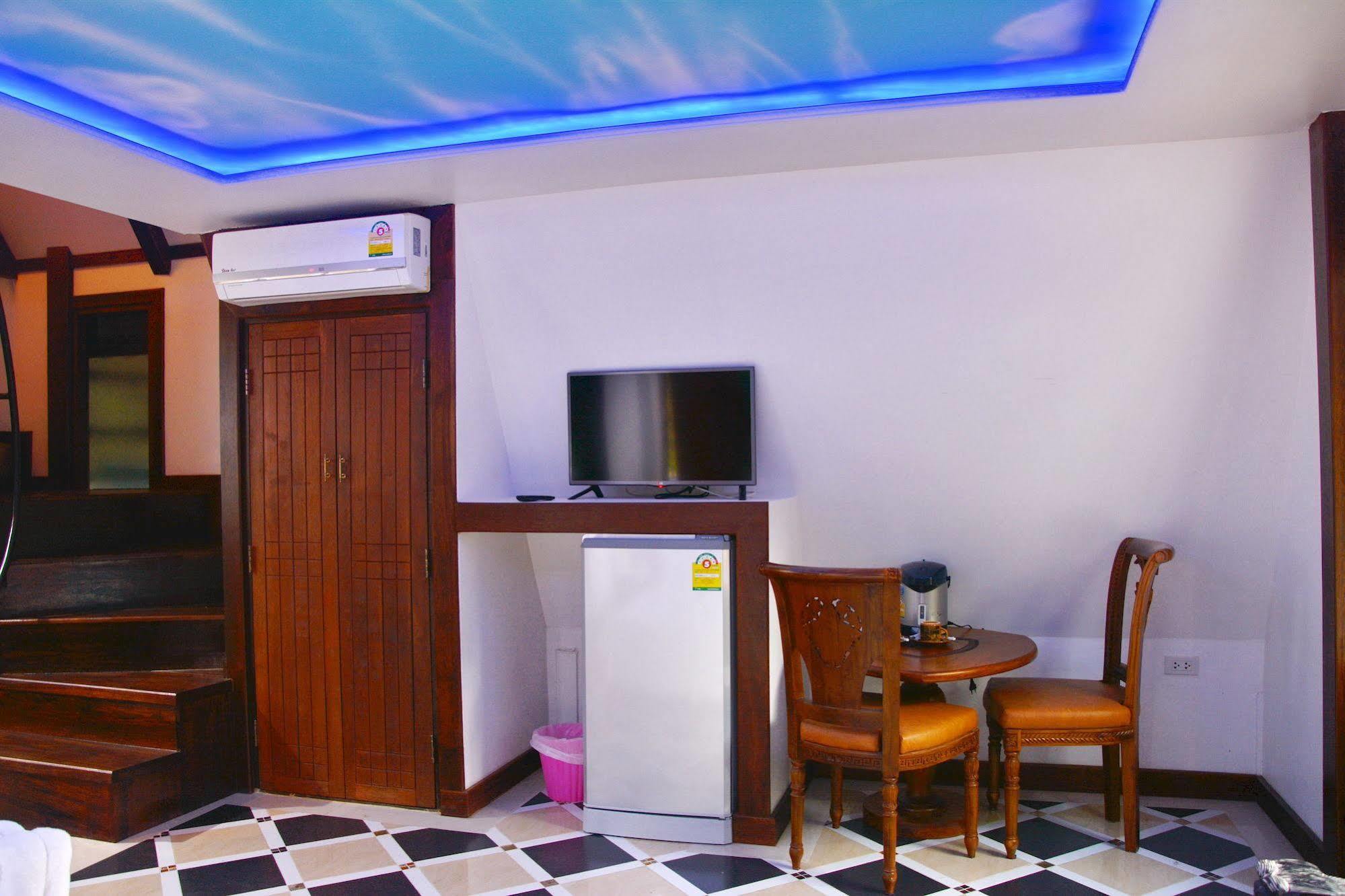 פאטאיה Khunsri Resort Art Boutique Hotel מראה חיצוני תמונה